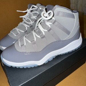 Jordan Retro 11 Cool Grey. Like new. Size 3Y